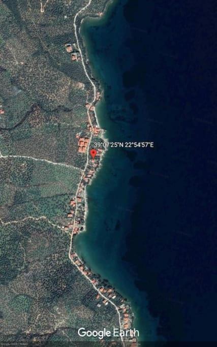 Villa Liana Sourpi Exteriör bild